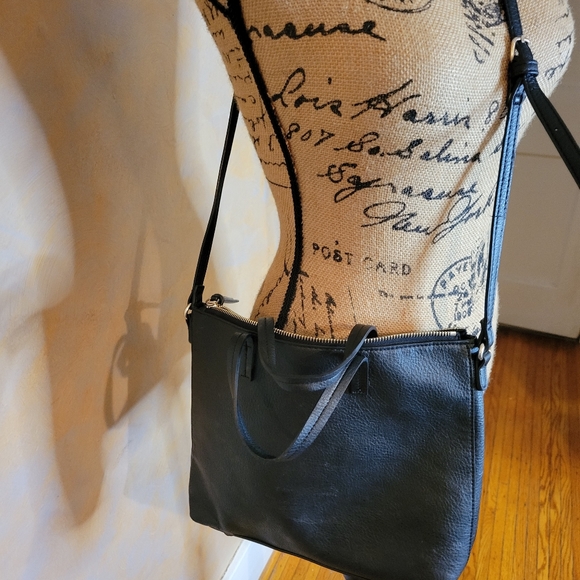 Black Crossbody Handbag - Picture 9 of 13